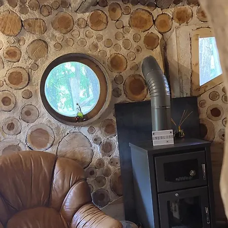 خيمة فخمة De Hobbit Pour Famille Le Monastere