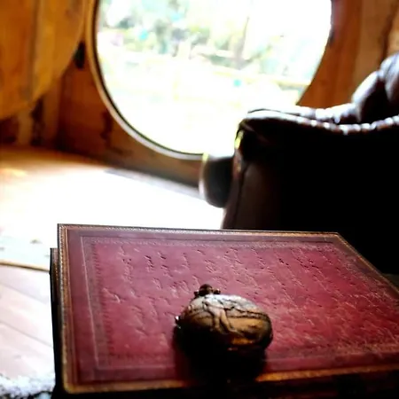 De Hobbit Pour Famille Le Monastere